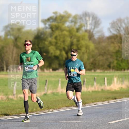 12.04.2026 - 45. Internationalen Wilhelmsburger Insellauf Dr. Thomas Lammeyer http://msf.ph/oto/9430939 12.04.2026 09:09:43 Laufen 2487, 521, 2727 meine-sportfotos.de