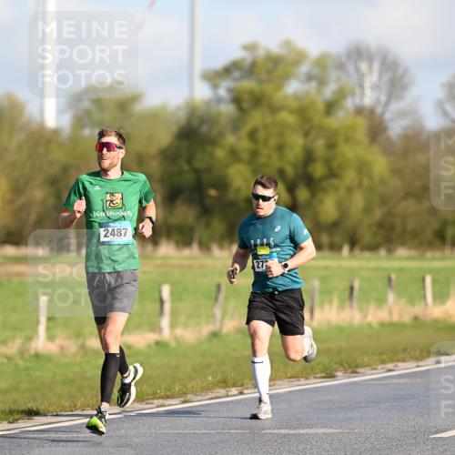 12.04.2026 - 45. Internationalen Wilhelmsburger Insellauf Dr. Thomas Lammeyer http://msf.ph/oto/9430941 12.04.2026 09:09:43 Laufen 2487, 3225, 27 meine-sportfotos.de