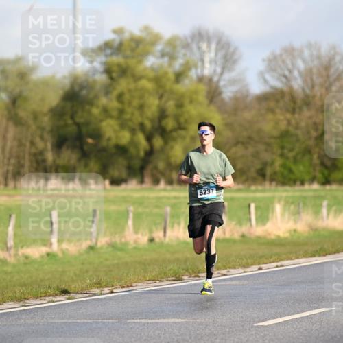 12.04.2026 - 45. Internationalen Wilhelmsburger Insellauf Dr. Thomas Lammeyer http://msf.ph/oto/9430951 12.04.2026 09:09:46 Laufen 5237 meine-sportfotos.de