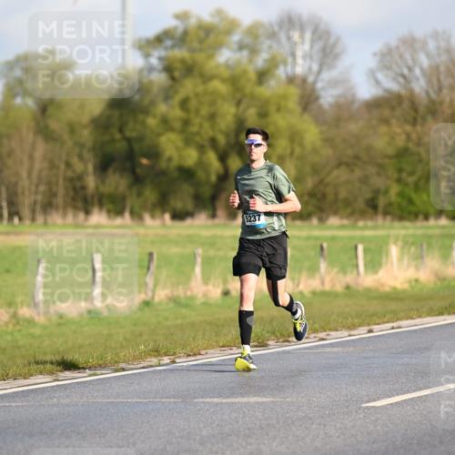 12.04.2026 - 45. Internationalen Wilhelmsburger Insellauf Dr. Thomas Lammeyer http://msf.ph/oto/9430953 12.04.2026 09:09:46 Laufen 5237 meine-sportfotos.de