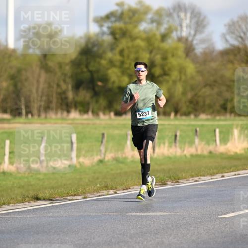 12.04.2026 - 45. Internationalen Wilhelmsburger Insellauf Dr. Thomas Lammeyer http://msf.ph/oto/9430955 12.04.2026 09:09:46 Laufen 5237, 19 meine-sportfotos.de