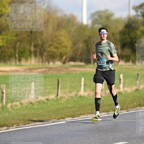 12.04.2026 - 45. Internationalen Wilhelmsburger Insellauf Dr. Thomas Lammeyer http://msf.ph/oto/9430963 12.04.2026 09:09:48 Laufen 5237 meine-sportfotos.de