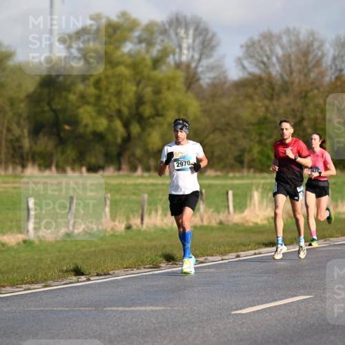 12.04.2026 - 45. Internationalen Wilhelmsburger Insellauf Dr. Thomas Lammeyer http://msf.ph/oto/9430969 12.04.2026 09:09:53 Laufen 2970, 5456 meine-sportfotos.de