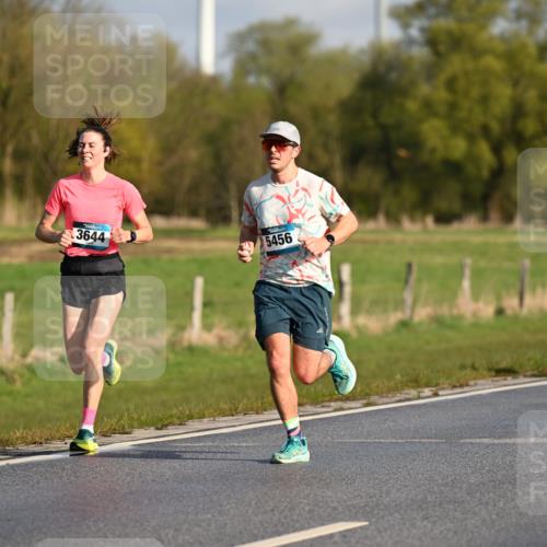 12.04.2026 - 45. Internationalen Wilhelmsburger Insellauf Dr. Thomas Lammeyer http://msf.ph/oto/9431000 12.04.2026 09:09:58 Laufen 3644, 5456, 5676 meine-sportfotos.de