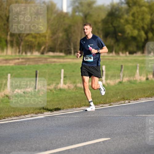 12.04.2026 - 45. Internationalen Wilhelmsburger Insellauf Dr. Thomas Lammeyer http://msf.ph/oto/9431012 12.04.2026 09:10:00 Laufen 5676 meine-sportfotos.de
