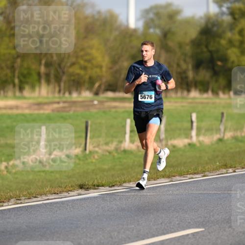12.04.2026 - 45. Internationalen Wilhelmsburger Insellauf Dr. Thomas Lammeyer http://msf.ph/oto/9431014 12.04.2026 09:10:00 Laufen 5676 meine-sportfotos.de