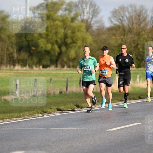 12.04.2026 - 45. Internationalen Wilhelmsburger Insellauf Dr. Thomas Lammeyer http://msf.ph/oto/9431037 12.04.2026 09:10:15 Laufen 4863 meine-sportfotos.de