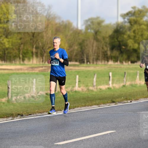 12.04.2026 - 45. Internationalen Wilhelmsburger Insellauf Dr. Thomas Lammeyer http://msf.ph/oto/9431134 12.04.2026 09:10:33 Laufen 2017, 4733, 4162 meine-sportfotos.de