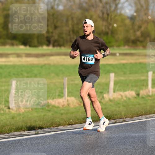 12.04.2026 - 45. Internationalen Wilhelmsburger Insellauf Dr. Thomas Lammeyer http://msf.ph/oto/9431159 12.04.2026 09:10:37 Laufen 4162 meine-sportfotos.de