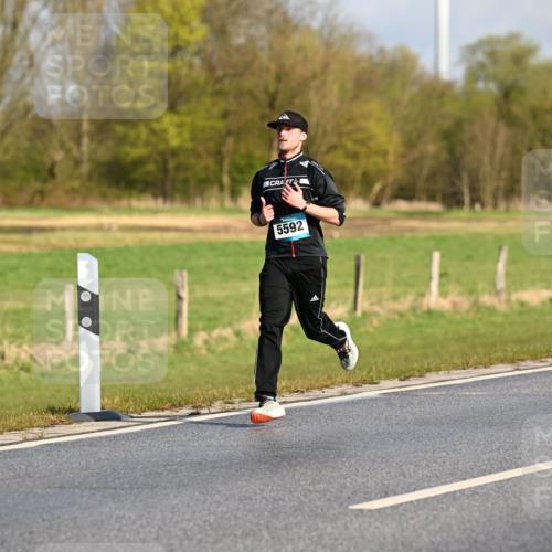 12.04.2026 - 45. Internationalen Wilhelmsburger Insellauf Dr. Thomas Lammeyer http://msf.ph/oto/9431197 12.04.2026 09:10:45 Laufen 5592 meine-sportfotos.de