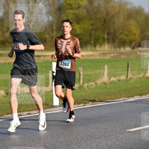 12.04.2026 - 45. Internationalen Wilhelmsburger Insellauf Dr. Thomas Lammeyer http://msf.ph/oto/9431232 12.04.2026 09:10:55 Laufen 41, 3262, 2789 meine-sportfotos.de