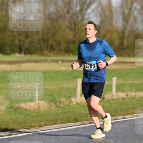 12.04.2026 - 45. Internationalen Wilhelmsburger Insellauf Dr. Thomas Lammeyer http://msf.ph/oto/9431245 12.04.2026 09:10:57 Laufen 2789 meine-sportfotos.de