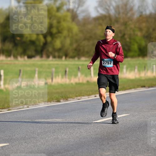 12.04.2026 - 45. Internationalen Wilhelmsburger Insellauf Dr. Thomas Lammeyer http://msf.ph/oto/9431273 12.04.2026 09:11:05 Laufen 2757 meine-sportfotos.de