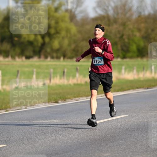 12.04.2026 - 45. Internationalen Wilhelmsburger Insellauf Dr. Thomas Lammeyer http://msf.ph/oto/9431274 12.04.2026 09:11:05 Laufen 2757 meine-sportfotos.de
