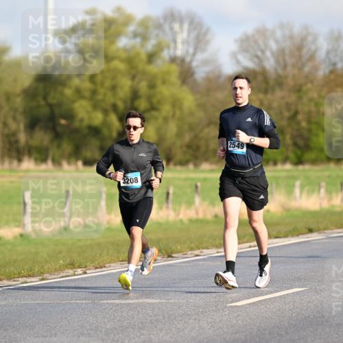 12.04.2026 - 45. Internationalen Wilhelmsburger Insellauf Dr. Thomas Lammeyer http://msf.ph/oto/9431284 12.04.2026 09:11:10 Laufen 3208, 2549, 003 meine-sportfotos.de