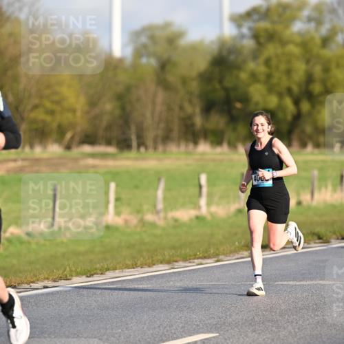 12.04.2026 - 45. Internationalen Wilhelmsburger Insellauf Dr. Thomas Lammeyer http://msf.ph/oto/9431297 12.04.2026 09:11:13 Laufen 254, 40 meine-sportfotos.de