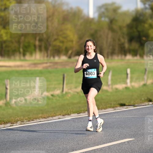 12.04.2026 - 45. Internationalen Wilhelmsburger Insellauf Dr. Thomas Lammeyer http://msf.ph/oto/9431303 12.04.2026 09:11:14 Laufen 4003 meine-sportfotos.de