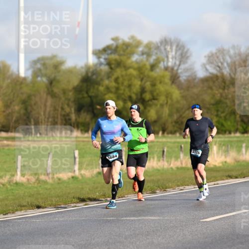 12.04.2026 - 45. Internationalen Wilhelmsburger Insellauf Dr. Thomas Lammeyer http://msf.ph/oto/9431379 12.04.2026 09:11:33 Laufen 5684, 3776, 2212, 1774 meine-sportfotos.de