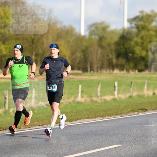 12.04.2026 - 45. Internationalen Wilhelmsburger Insellauf Dr. Thomas Lammeyer http://msf.ph/oto/9431396 12.04.2026 09:11:36 Laufen 3776, 2212 meine-sportfotos.de