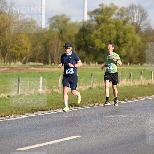 12.04.2026 - 45. Internationalen Wilhelmsburger Insellauf Dr. Thomas Lammeyer http://msf.ph/oto/9431404 12.04.2026 09:11:38 Laufen 2212, 3771 meine-sportfotos.de