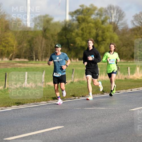 12.04.2026 - 45. Internationalen Wilhelmsburger Insellauf Dr. Thomas Lammeyer http://msf.ph/oto/9431438 12.04.2026 09:11:44 Laufen 2127, 2253, 2010 meine-sportfotos.de