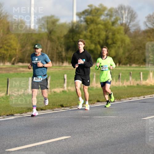 12.04.2026 - 45. Internationalen Wilhelmsburger Insellauf Dr. Thomas Lammeyer http://msf.ph/oto/9431442 12.04.2026 09:11:44 Laufen 2253, 2127, 2010 meine-sportfotos.de
