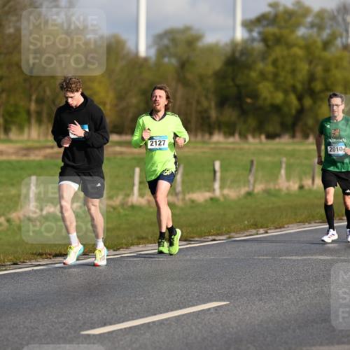 12.04.2026 - 45. Internationalen Wilhelmsburger Insellauf Dr. Thomas Lammeyer http://msf.ph/oto/9431449 12.04.2026 09:11:46 Laufen 2252, 2127, 2010 meine-sportfotos.de