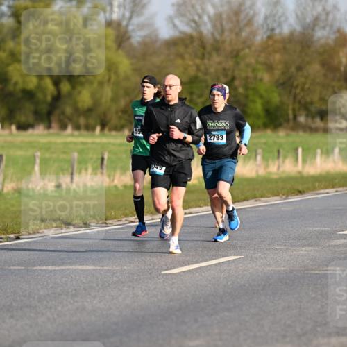 12.04.2026 - 45. Internationalen Wilhelmsburger Insellauf Dr. Thomas Lammeyer http://msf.ph/oto/9431502 12.04.2026 09:11:57 Laufen 4175, 55, 22, 2793, 049 meine-sportfotos.de