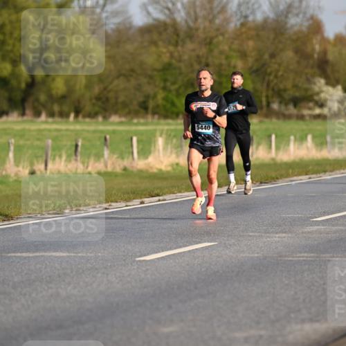 12.04.2026 - 45. Internationalen Wilhelmsburger Insellauf Dr. Thomas Lammeyer http://msf.ph/oto/9431521 12.04.2026 09:12:02 Laufen 5440, 412 meine-sportfotos.de