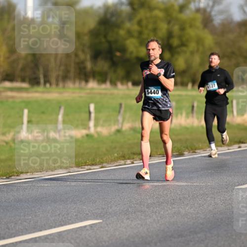 12.04.2026 - 45. Internationalen Wilhelmsburger Insellauf Dr. Thomas Lammeyer http://msf.ph/oto/9431537 12.04.2026 09:12:04 Laufen 5440, 4127 meine-sportfotos.de
