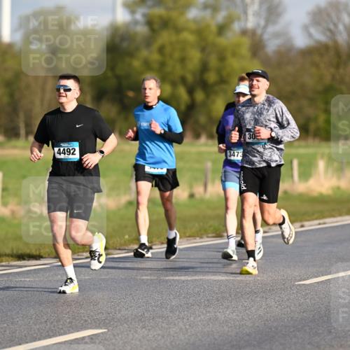 12.04.2026 - 45. Internationalen Wilhelmsburger Insellauf Dr. Thomas Lammeyer http://msf.ph/oto/9431592 12.04.2026 09:12:16 Laufen 3, 4492, 3473, 30 meine-sportfotos.de