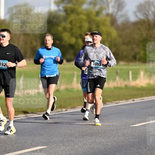 12.04.2026 - 45. Internationalen Wilhelmsburger Insellauf Dr. Thomas Lammeyer http://msf.ph/oto/9431594 12.04.2026 09:12:17 Laufen 4492, 3053 meine-sportfotos.de