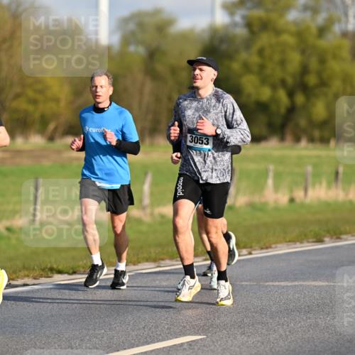 12.04.2026 - 45. Internationalen Wilhelmsburger Insellauf Dr. Thomas Lammeyer http://msf.ph/oto/9431599 12.04.2026 09:12:17 Laufen 4499, 3053 meine-sportfotos.de