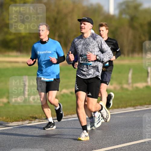 12.04.2026 - 45. Internationalen Wilhelmsburger Insellauf Dr. Thomas Lammeyer http://msf.ph/oto/9431606 12.04.2026 09:12:18 Laufen 305 meine-sportfotos.de