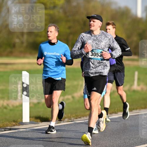 12.04.2026 - 45. Internationalen Wilhelmsburger Insellauf Dr. Thomas Lammeyer http://msf.ph/oto/9431608 12.04.2026 09:12:19 Laufen 3053 meine-sportfotos.de