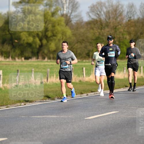 12.04.2026 - 45. Internationalen Wilhelmsburger Insellauf Dr. Thomas Lammeyer http://msf.ph/oto/9431626 12.04.2026 09:12:25 Laufen 3578, 2160, 5503, 5629, 457, 4027, 4381 meine-sportfotos.de