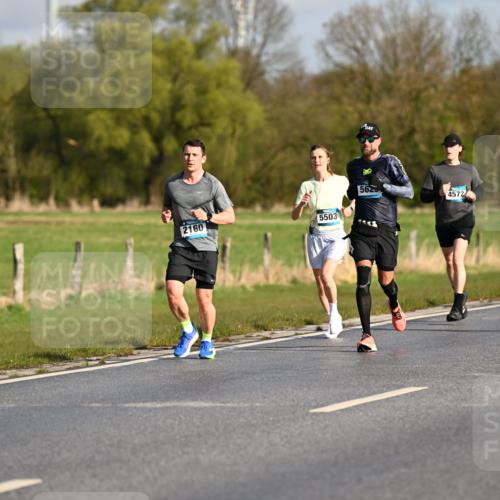 12.04.2026 - 45. Internationalen Wilhelmsburger Insellauf Dr. Thomas Lammeyer http://msf.ph/oto/9431629 12.04.2026 09:12:25 Laufen 5623, 4572, 5503, 2160, 4027, 4381 meine-sportfotos.de