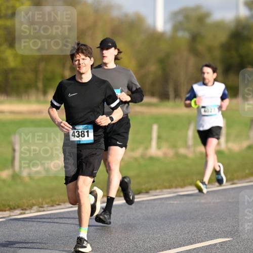 12.04.2026 - 45. Internationalen Wilhelmsburger Insellauf Dr. Thomas Lammeyer http://msf.ph/oto/9431666 12.04.2026 09:12:31 Laufen 4381 meine-sportfotos.de