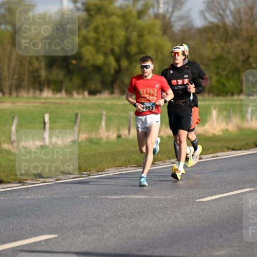 12.04.2026 - 45. Internationalen Wilhelmsburger Insellauf Dr. Thomas Lammeyer http://msf.ph/oto/9431683 12.04.2026 09:12:34 Laufen 4953 meine-sportfotos.de