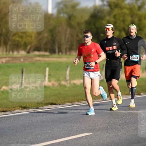 12.04.2026 - 45. Internationalen Wilhelmsburger Insellauf Dr. Thomas Lammeyer http://msf.ph/oto/9431692 12.04.2026 09:12:35 Laufen 495, 3963 meine-sportfotos.de