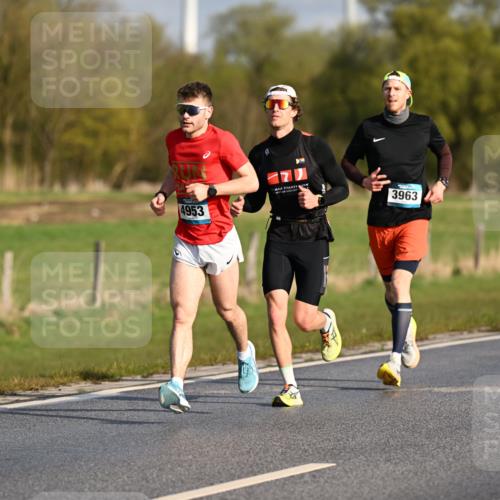 12.04.2026 - 45. Internationalen Wilhelmsburger Insellauf Dr. Thomas Lammeyer http://msf.ph/oto/9431695 12.04.2026 09:12:36 Laufen 4953, 3963 meine-sportfotos.de
