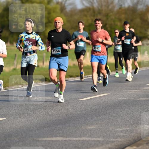 12.04.2026 - 45. Internationalen Wilhelmsburger Insellauf Dr. Thomas Lammeyer http://msf.ph/oto/9431725 12.04.2026 09:12:41 Laufen 3, 370, 3514, 4242, 4052, 4154, 4694 meine-sportfotos.de