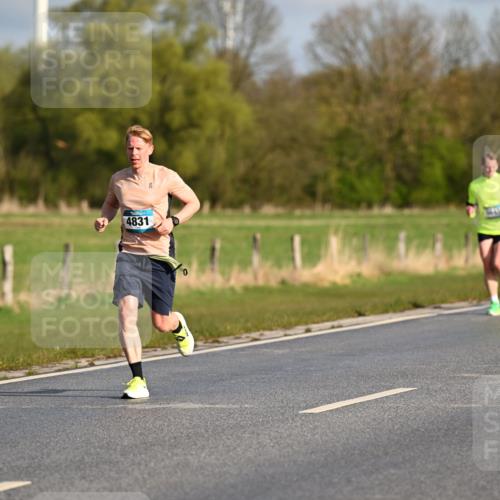 12.04.2026 - 45. Internationalen Wilhelmsburger Insellauf Dr. Thomas Lammeyer http://msf.ph/oto/9431806 12.04.2026 09:12:59 Laufen 4831, 0 meine-sportfotos.de