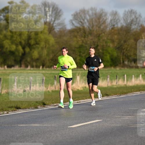 12.04.2026 - 45. Internationalen Wilhelmsburger Insellauf Dr. Thomas Lammeyer http://msf.ph/oto/9431819 12.04.2026 09:13:01 Laufen 5645, 4460 meine-sportfotos.de