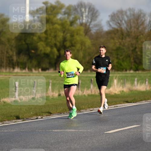 12.04.2026 - 45. Internationalen Wilhelmsburger Insellauf Dr. Thomas Lammeyer http://msf.ph/oto/9431826 12.04.2026 09:13:02 Laufen 5645, 1619 meine-sportfotos.de