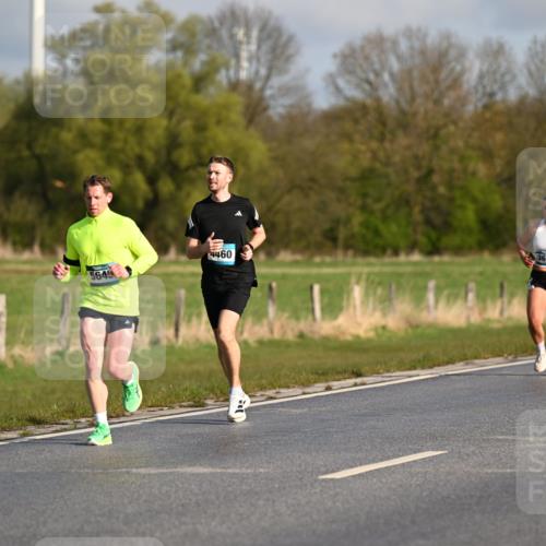 12.04.2026 - 45. Internationalen Wilhelmsburger Insellauf Dr. Thomas Lammeyer http://msf.ph/oto/9431828 12.04.2026 09:13:03 Laufen 4460, 5645, 3619 meine-sportfotos.de