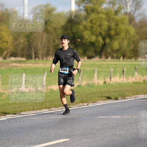 12.04.2026 - 45. Internationalen Wilhelmsburger Insellauf Dr. Thomas Lammeyer http://msf.ph/oto/9431867 12.04.2026 09:13:12 Laufen 5569, 3562 meine-sportfotos.de