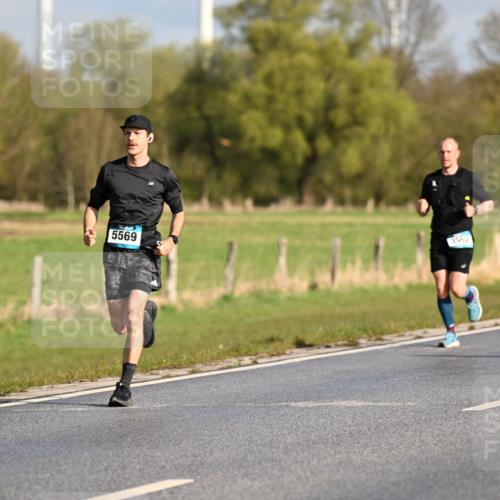 12.04.2026 - 45. Internationalen Wilhelmsburger Insellauf Dr. Thomas Lammeyer http://msf.ph/oto/9431869 12.04.2026 09:13:13 Laufen 5569, 1562 meine-sportfotos.de