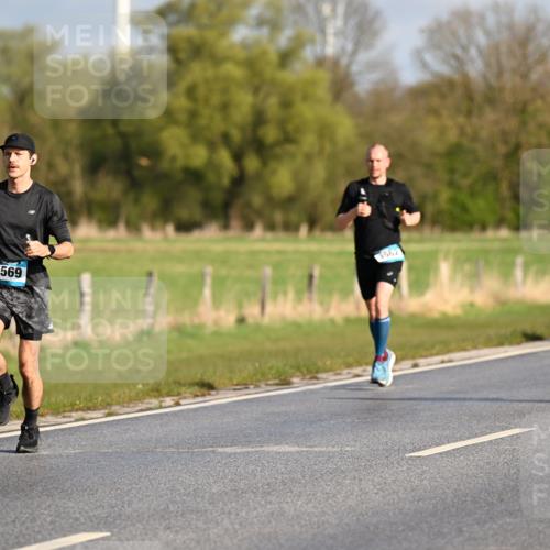 12.04.2026 - 45. Internationalen Wilhelmsburger Insellauf Dr. Thomas Lammeyer http://msf.ph/oto/9431870 12.04.2026 09:13:13 Laufen 5569, 1562 meine-sportfotos.de