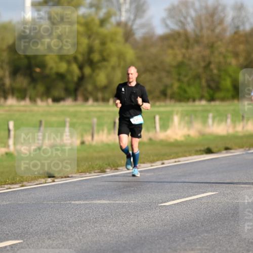 12.04.2026 - 45. Internationalen Wilhelmsburger Insellauf Dr. Thomas Lammeyer http://msf.ph/oto/9431872 12.04.2026 09:13:13 Laufen 5569 meine-sportfotos.de